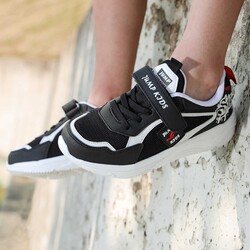 Jump 26093 Siyah - Beyaz - Kırmızı Uniseks Çocuk Spor Ayakkabı - Thumbnail