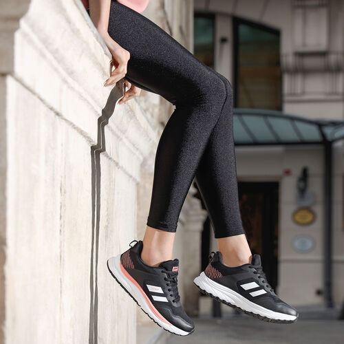 Jump 26790 Siyah - Somon Pembe - Beyaz Kadın Spor Ayakkabı