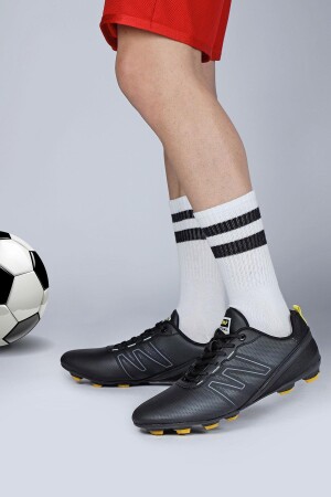 28524 Siyah Çim Halı Saha Krampon Futbol Ayakkabısı - Jump (1)