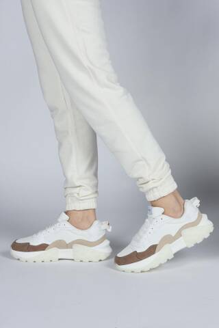 29780 Beyaz - Bej Kadın Sneaker Günlük Spor Ayakkabı - Jump (1)